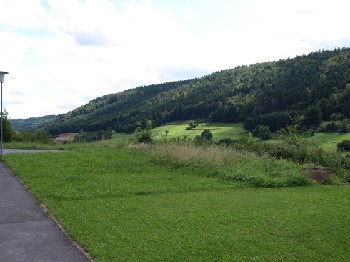 Sonnenverw�hnte Baugrundst�ck