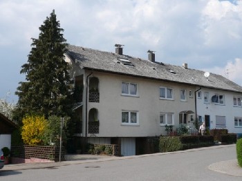 Zweifamilienhaus m. ausgebautem Dachgeschoss