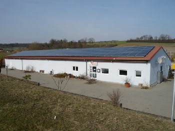 Kegelbahngeb�ude mit Doppelhaus in Billigheim